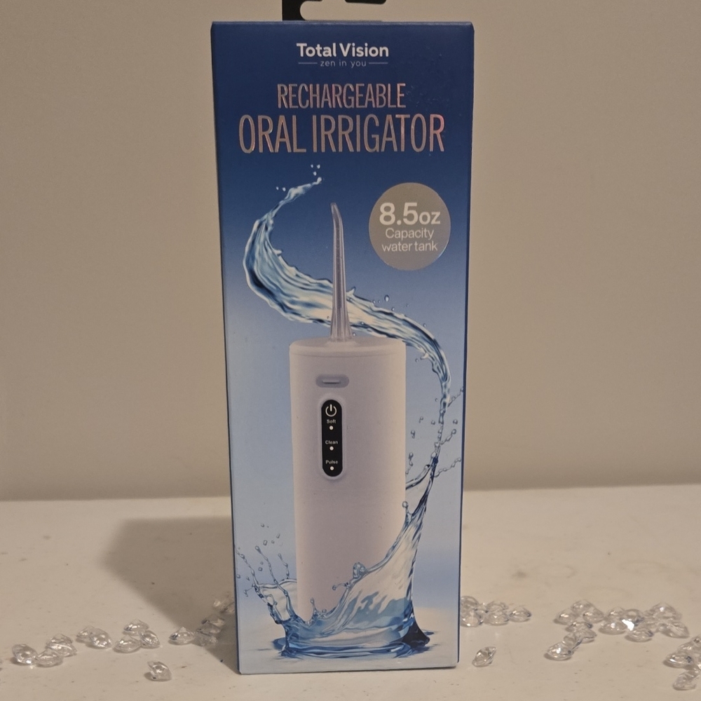 White Rechargeable Oral Irrigator